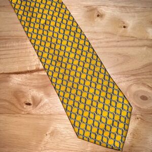 Brooks Brothers Makers Yellow Tie Blue Rope White Ring Chain Pattern Silk Tie